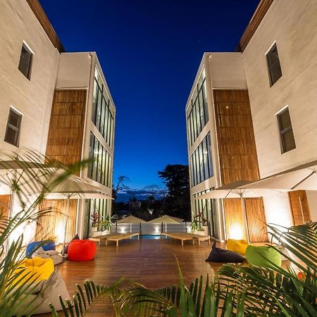 One Bay Residence - Apartment 2 - Apartment In Pereybere Pereybere Beach Екстериор снимка