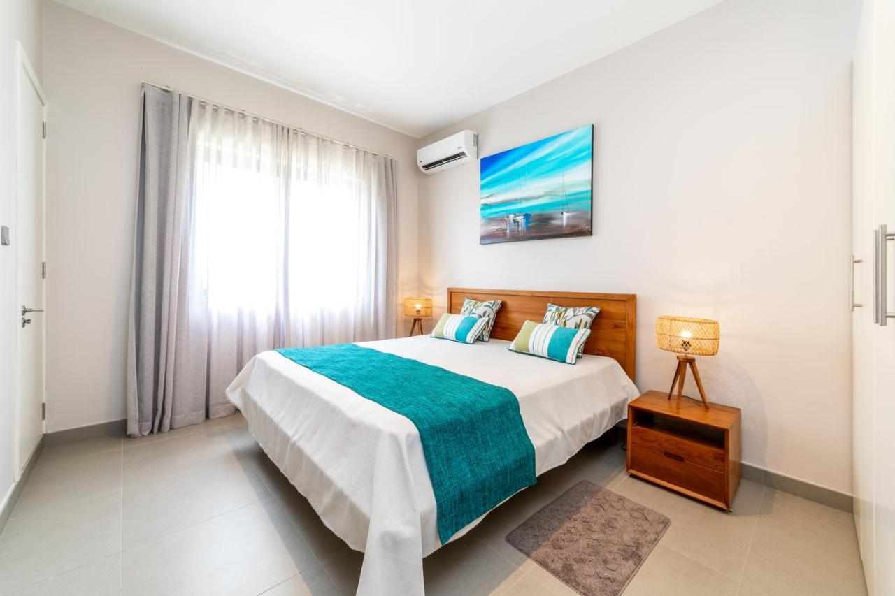 One Bay Residence - Apartment 2 - Apartment In Pereybere Pereybere Beach Екстериор снимка